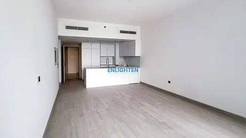 BRIGHT & SPACIOUS | GREAT AMENITIES | BRAND NEW