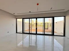 Spacious Layout-Brand New-Prime Location