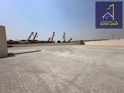 للبيع حوطة صناعية  بموقع ممتاز شارع عام بمدينة الإمارات الصناعية الشارقة