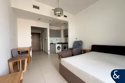 Furnished | Vacant | Near Metro