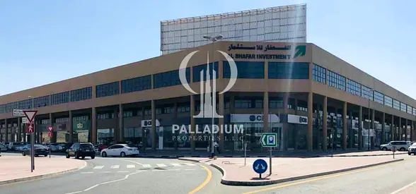 NEXT SZR || FITTED || PRIME LOCATION