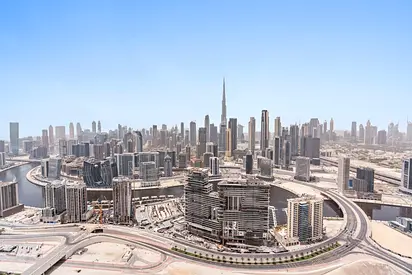 Business Bay | DAMAC Paramount B | 3BR | Free WiFi