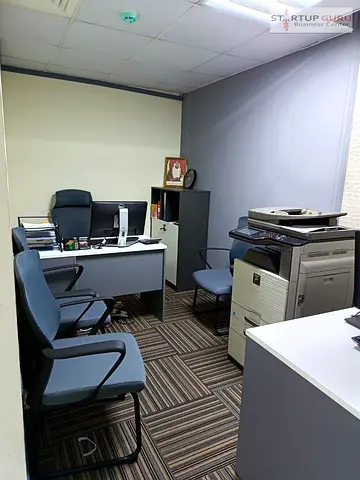 fully furnished office space near deira city center metro || direct from landlord