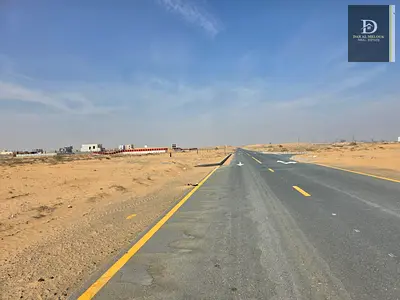 للبيع في الشارقه   منطقه روضه القرط   قطعه ارض تجاري سكني مساحه ٧٠٠٠ قدم موقع مميز جدا