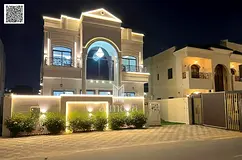 For sale: Villa with a classic design and very high-end, personalized finishing. Prime location clos