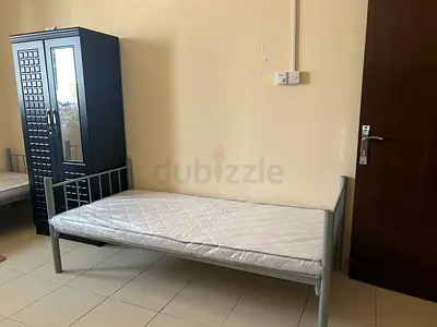 Malayali Executive ladies bed space available in Ajman Rashidiya near KM trading,LULU and NESTO