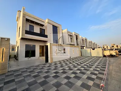 Villa for sale🏡 📍*Ajman * Consisting of: * *5 master bedrooms* * Majlis