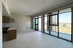 PRIME LOCATION | SPACIOUS UNIT | GENUINE RESALE