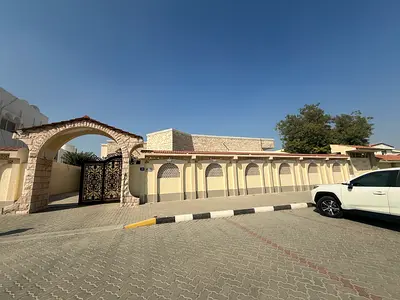 Luxury villa 5bhk in Tarfa only 120k