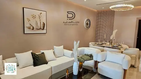 صفر عمولة وحدة بتشطيب جيد ومفروشة بالكامل إطلالة على بحيرات كرستالية خطة سداد مرنة تصل إلى 5 سنوات فرصة مثالية للسكن أو الاستثمار