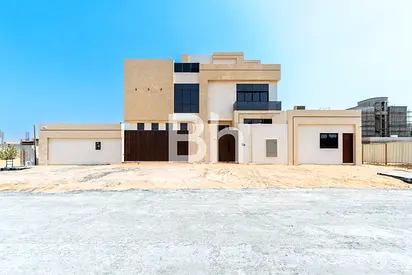 Modern Brand New | Light Filled-Elegant Open Space