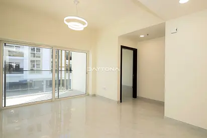 BRAND NEW | SPECIOUS 1 BR | CLOSED KITCHEN