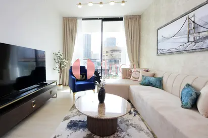 مفروش بالكامل مع غرفة للخادمة | عائد استثمار مرتفع للغاية | موقع ممتاز