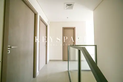 Generous Green Townhouse | Contemporary Style with Energy-Efficient Features | Resale