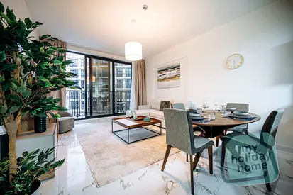 Chic 2-Bedroom Near the Coastline | Beach Access