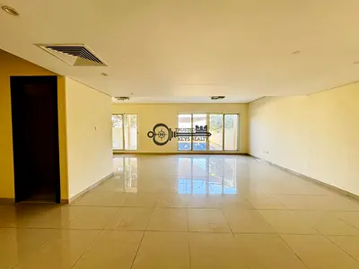 تاون هاوس أربع غرف نوم للإيجار في Al Zahia Garden
