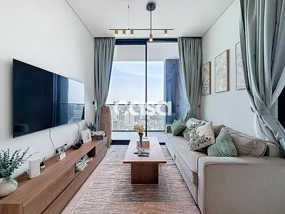 Private Pool | High Floor | Community View