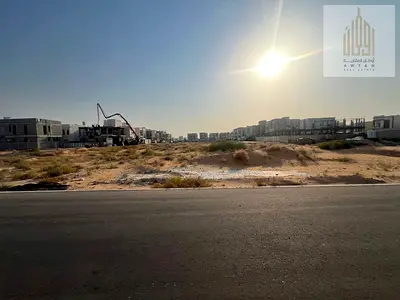 Residential land, including fees, freehold, direct installments