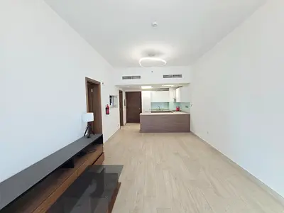 Vacant | Huge Layout | Spacious