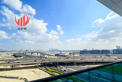 Vacant | Canal and City View | Well Maintained