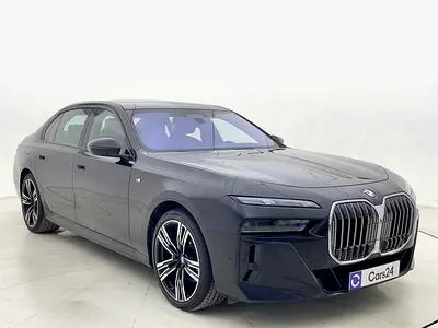 AED 4,530/month | 0 Downpayment | Manufacturer Warranty | 30 Day Return | BMW 735I 2024