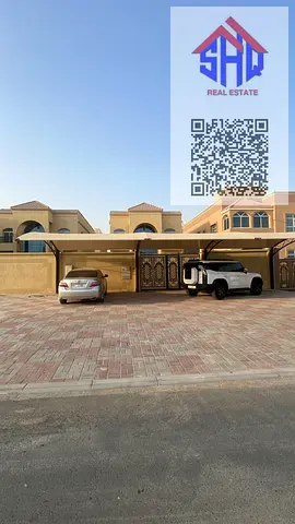 للايجار فيلا سكني تجاري خمس غرف مجلس 2 صالة وغرفة خادمة مع استور