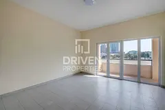 Spacious and Well Maintained Unit | Vacant