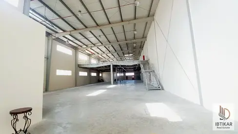 Warehouse for Rent in Industrial Area 18, Sharjah | 14,000 Sq.ft | Ground + Mezzanine | AED 670,000