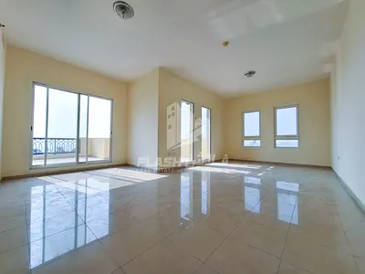 Sea view | Beach Access| Huge Living Area+Terrace