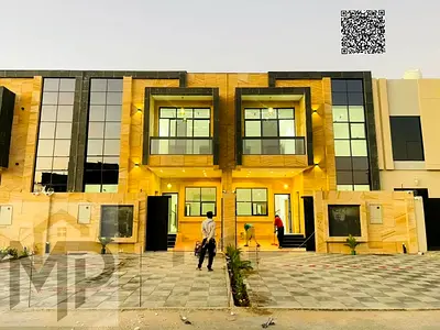 At a special price, behind a mosque, large setback in front of the villa, freehold ownership. Price includes registration and transfer fees.
