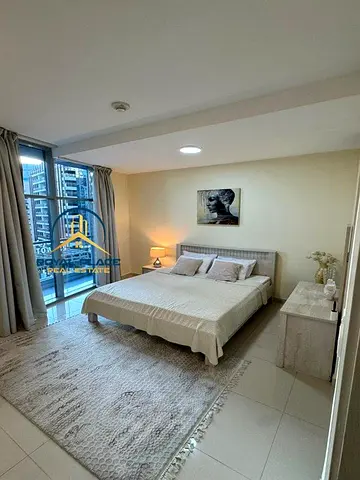 Luxury 3BR with Marina Views | Furnished | Vacant