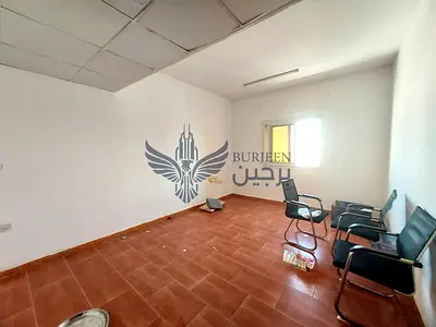 Bright & Airy 2BHK with Single Bathroom with central ac and central gas