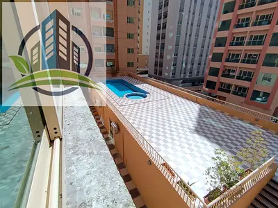 Close to Pond Park and Schools Studio available with Pool and Gym