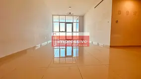 XL Size 2 BR+ Maid+ Laundry- Community View