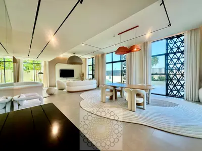 فيلا غرفتين نوم / سمارت هوم / 20 دقيقه من دبى / مجمع سكنى فاخر / دفعه اولى 80 ألف