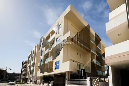 BRAND NEW | EASY ACCESS | SPACIOUS