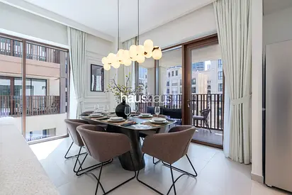Chic 3BR Retreat | Steps from Creek Beach