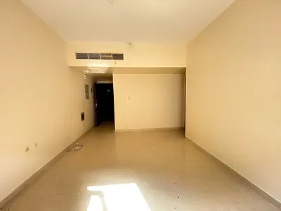 BIG SIZE 1 BHK HUGE SIZE IN MUWALIEH SHARJAH