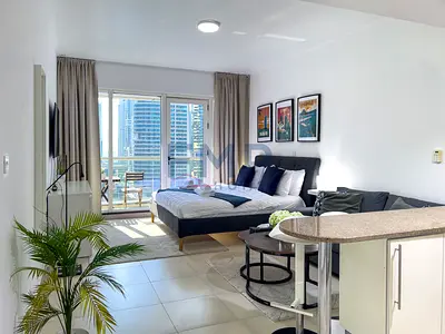 Upgraded Studio | Full Lake View | Well Maintained