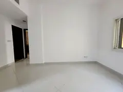 Luxurious spacious like new neat and clean building and apartment prime location at the road buildin