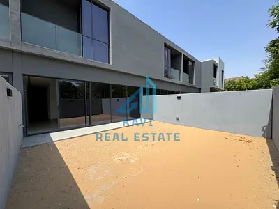Spacious Interiors Townhouse in Kaya Masaar