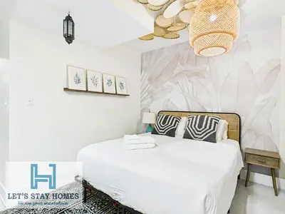 Creek View I Spacious I Furnished I Free Cleaning I Gym l Pool l Parking