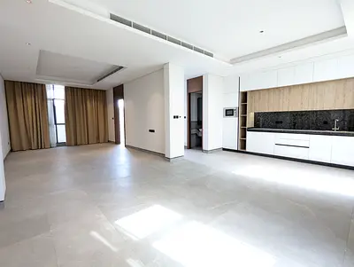 5 BADROOMS with maid VILLA READY TO SHIFT GREAT OFFER ONLY 170K ALL MASTER BADROOMS