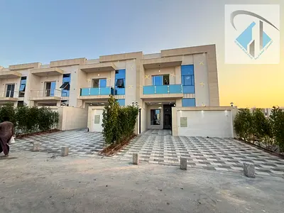 Modern villa located on a main street, no registration fees