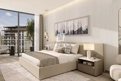 Middle Floor | Spacious Unit | Community View