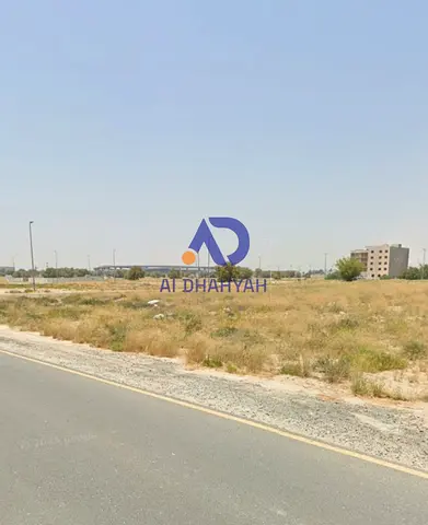 للبيع أرض مميزة في منطقة الفلاح تجارية مويلح مقابل الحديقة والمسجد بسعر مميز