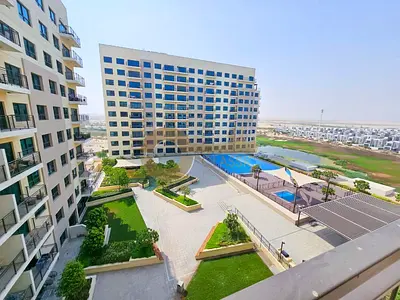 BRIGHT AND ROOMY | BALCONY WITH GOLF COURSE VIEW