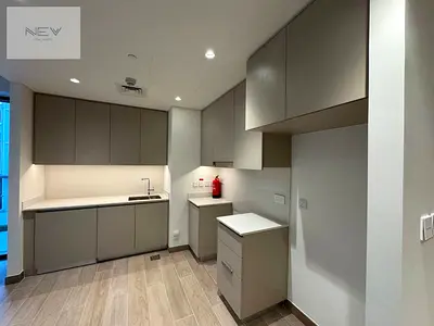 BEACH ACCESS | PRIME LOCATION | MODERN LIVING