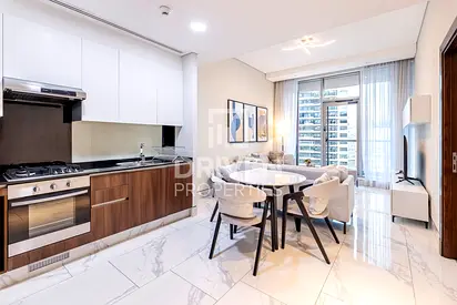 Fully Furnished and High Floor | Canal View