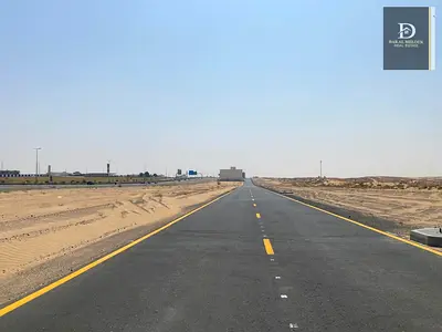 امتلك ارضك في افضل موقع في الشارقة
